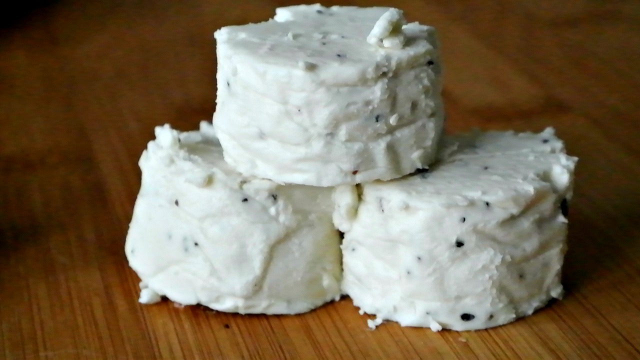 peppered-cheeses-bluebell-falls